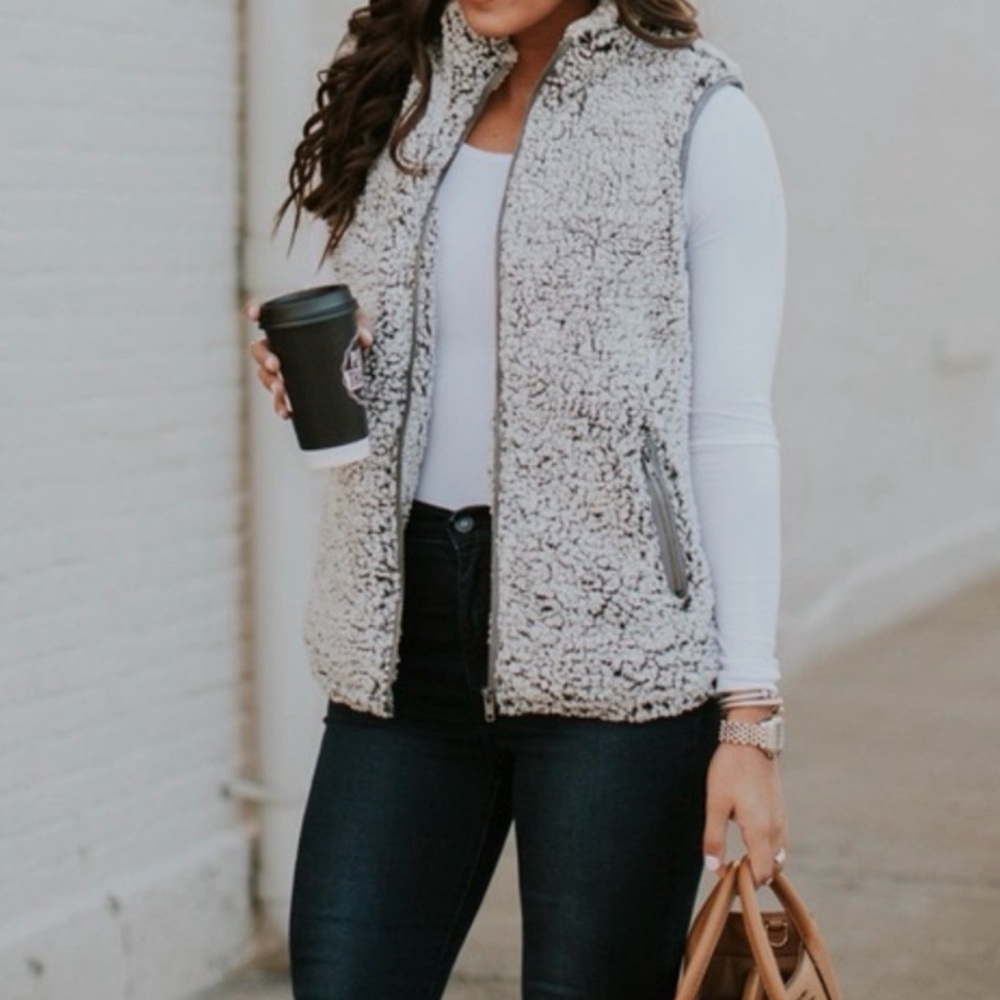 Thread & Supply Vest